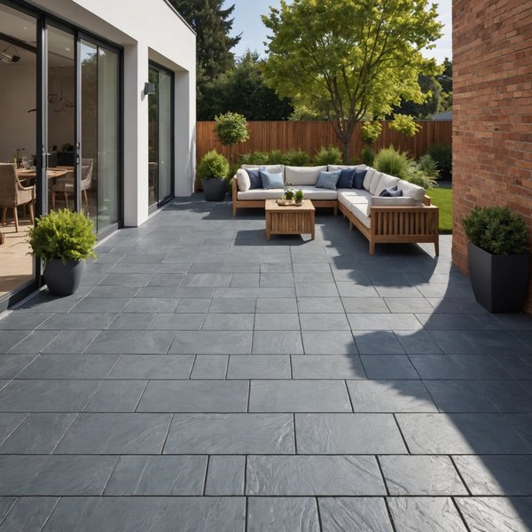 Comment choisir un carrelage antidérapant pour une terrasse extérieure?